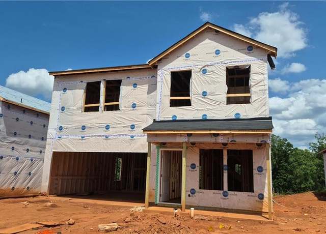 Property at 5049 Fallmeade Rd, Kernersville, NC 27284, 5 beds, 3 baths