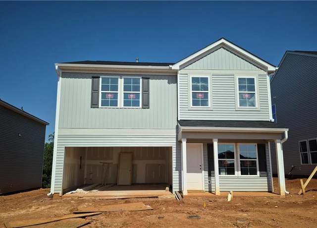 Property at 5049 Fallmeade Rd, Kernersville, NC 27284, 5 beds, 3 baths