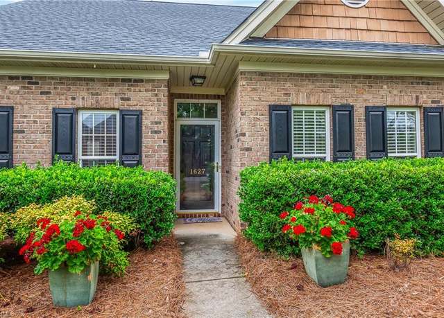 Property at 1627 Crestlawn Trl, Pfafftown, NC 27040, 2 beds, 2 baths