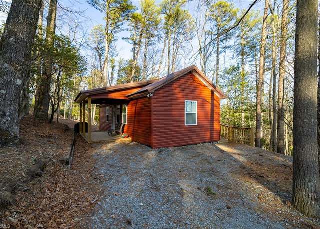 Property at 60 Araniska Rd, Glade Valley, NC 28627, 2 beds, 1 bath