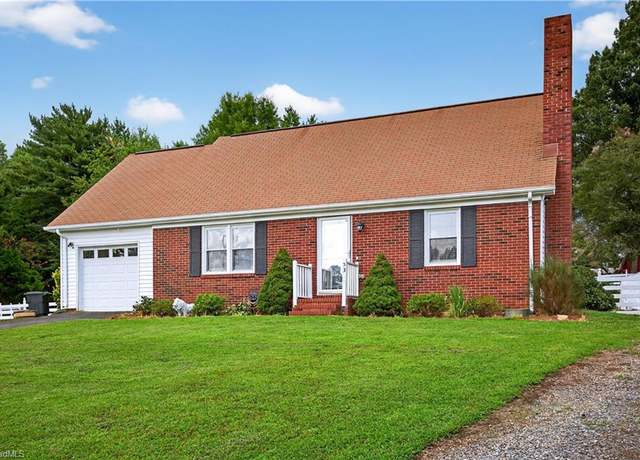 Property at 5311 Albany Cir, Tobaccoville, NC 27050, 3 beds, 2.5 baths