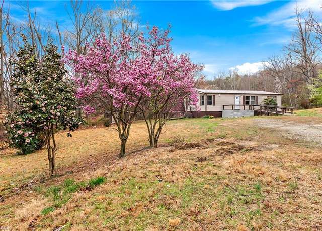 Property at 920 Oakley Ridge Rd, North Wilkesboro, NC 28659, 3 beds, 2 baths