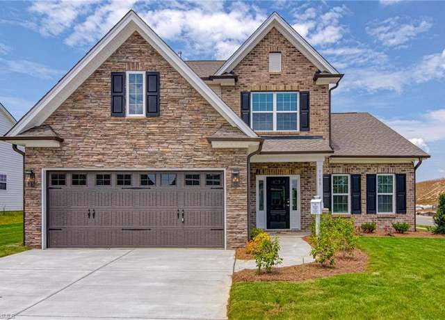 Property at 7169 Watkins Landing Dr, Kernersville, NC 27284, 4 beds, 3.5 baths
