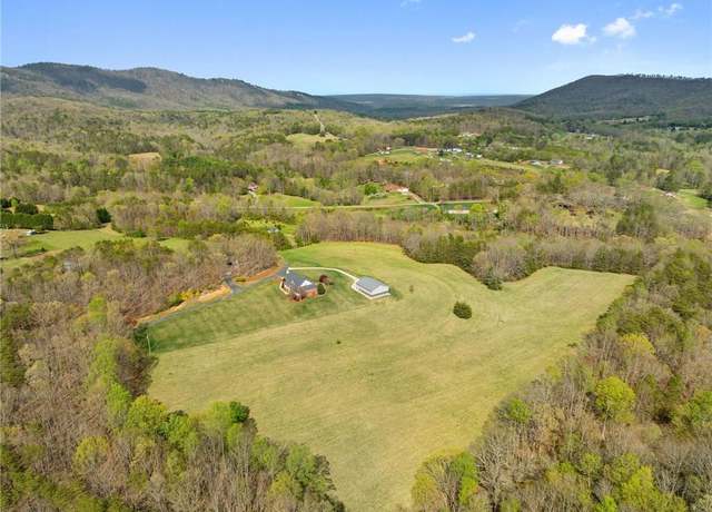 Property at 1462 Overby Rd, Walnut Cove, NC 27052, 3 beds, 3 baths