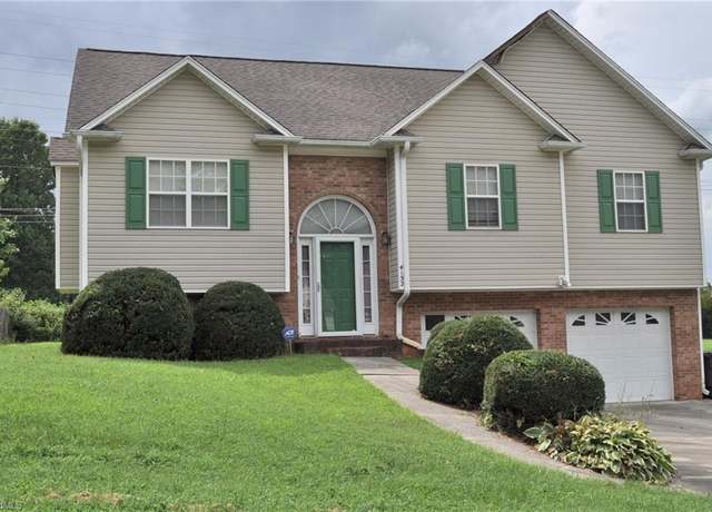 Property at 4152 Meredith Woods Ln, Winston-salem, NC 27107, 3 beds, 2.5 baths
