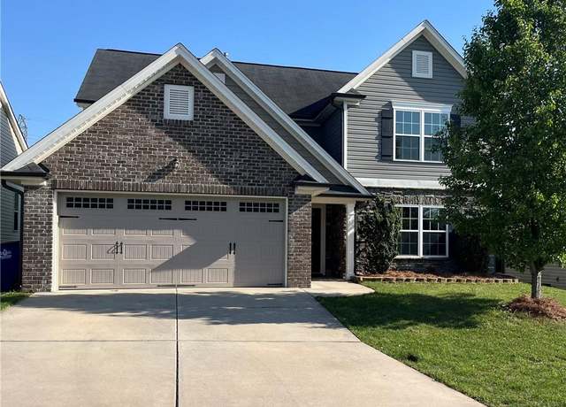 Property at 4949 Long Grove Dr, Kernersville, NC 27284, 5 beds, 2.5 baths