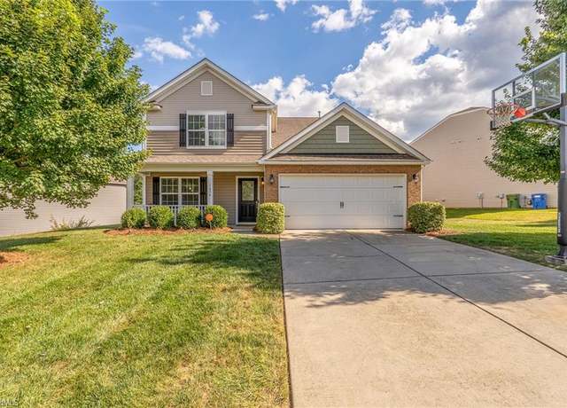 Property at 1636 Haddington Point Dr, Kernersville, NC 27284, 4 beds, 3.5 baths