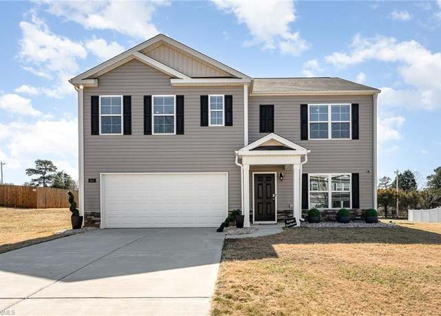 Property at 437 Daniel Dr, Lexington, NC 27295, 5 beds, 3 baths