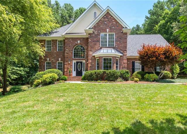 Property at 6002 Chukker Ct, Summerfield, NC 27358, 3 beds, 3.5 baths