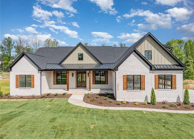 Property at 8800 Knoll Creek Ct, Oak Ridge, NC 27310, 4 beds, 4.5 baths