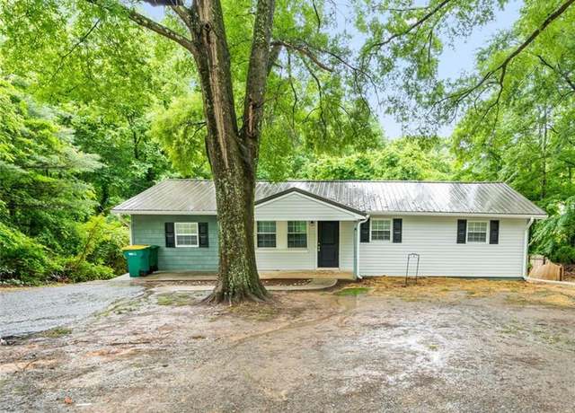 Property at 1700 Old Hollow Rd, Walkertown, NC 27051, 4 beds, 2 baths