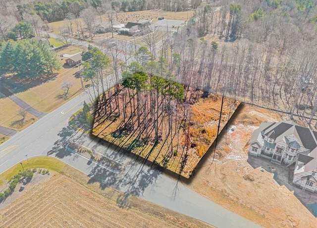 Property at 1001 Old Hickory Ct, Summerfield, NC 27358