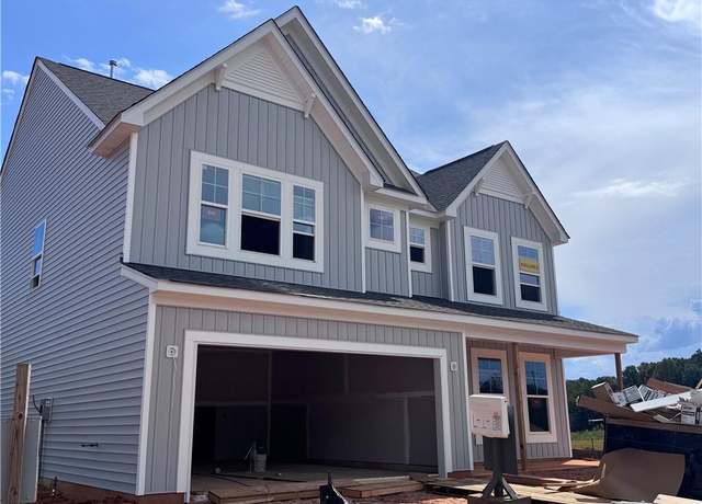 Property at 2009 Abbotts Vista Dr, Kernersville, NC 27284, 5 beds, 4 baths