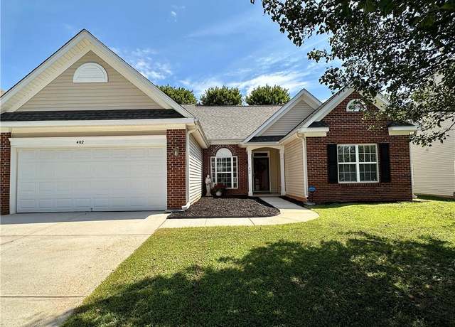 Property at 402 Vineyard Ln, Lexington, NC 27295, 3 beds, 2 baths