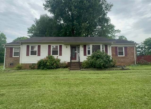 Property at 1320 Vestal Rd, Rural Hall, NC 27045, 3 beds, 2 baths