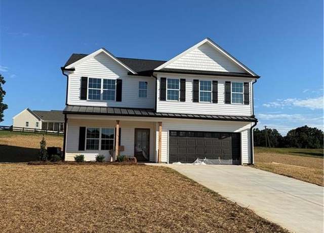 Property at 120 Scenic View Trl, Madison, NC 27025, 4 beds, 3 baths