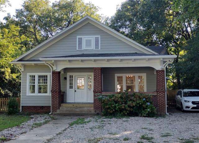 Property at 101 W Martin Luther King Jr Blvd, Lexington, NC 27292, 3 beds, 2.5 baths