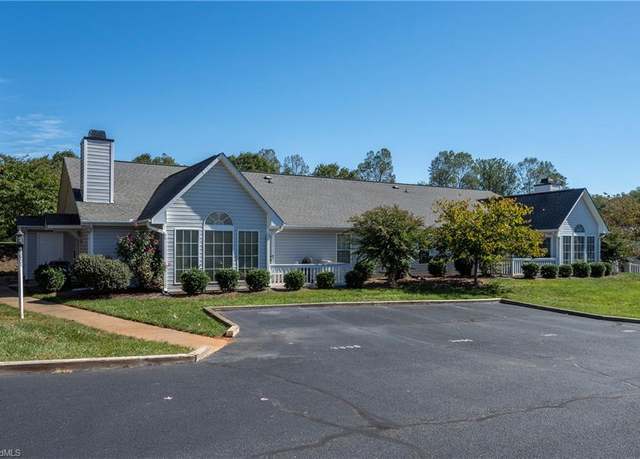 Property at 3805 Westridge Farm Ln, Clemmons, NC 27012, 2 beds, 6.5 baths