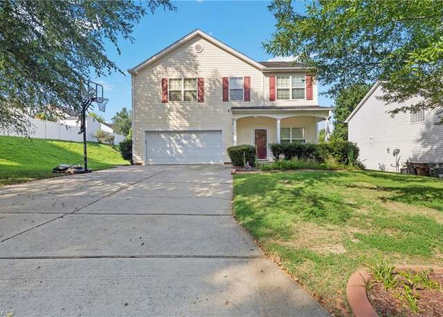 Property at 4020 Black Locust Ter, Greensboro, NC 27405, 3 beds, 2.5 baths