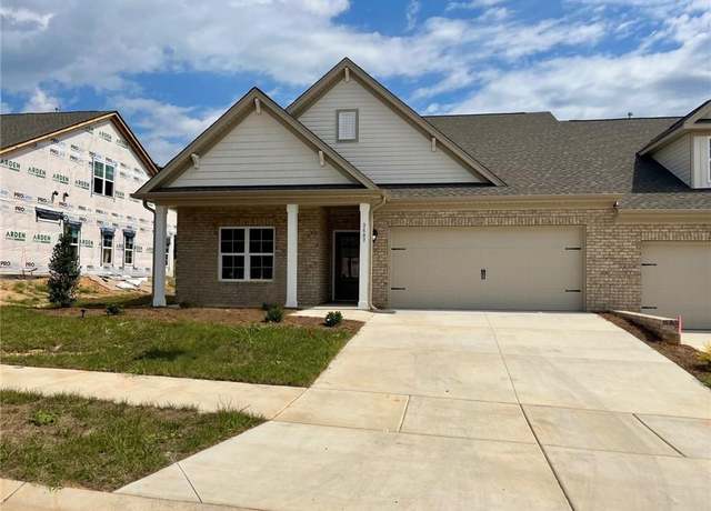 Property at 3607 Townland Cir, Clemmons, NC 27012, 3 beds, 3 baths