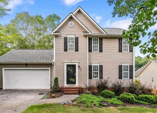 Property at 1025 Wyndfall Dr, Kernersville, NC 27284, 3 beds, 2.5 baths