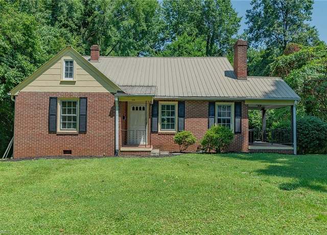 Property at 226 Westover Dr, Lexington, NC 27292, 2 beds, 2 baths