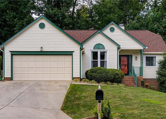 Property at 5612 Old Fox Trl, Greensboro, NC 27407, 3 beds, 2 baths
