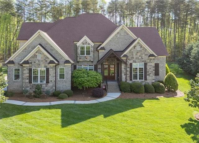 Property at 7716 Chesterbrooke Dr, Greensboro, NC 27455, 4 beds, 3.5 baths