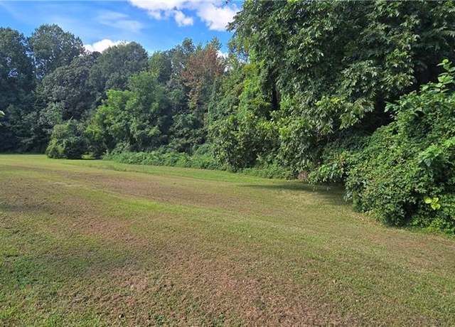 Property at 928 #R1 Marlboro St, High Point, NC 27260