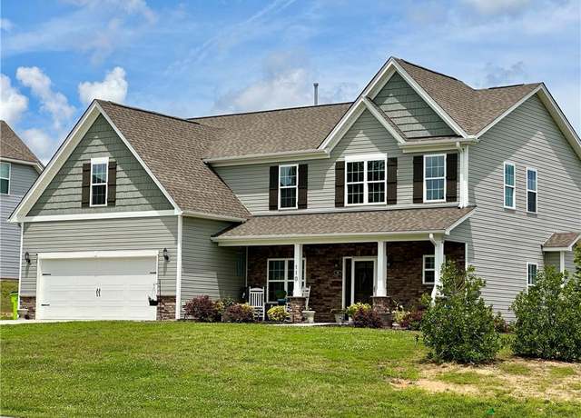 Property at 110 Sand Hill Dr, Lexington, NC 27295, 4 beds, 3 baths
