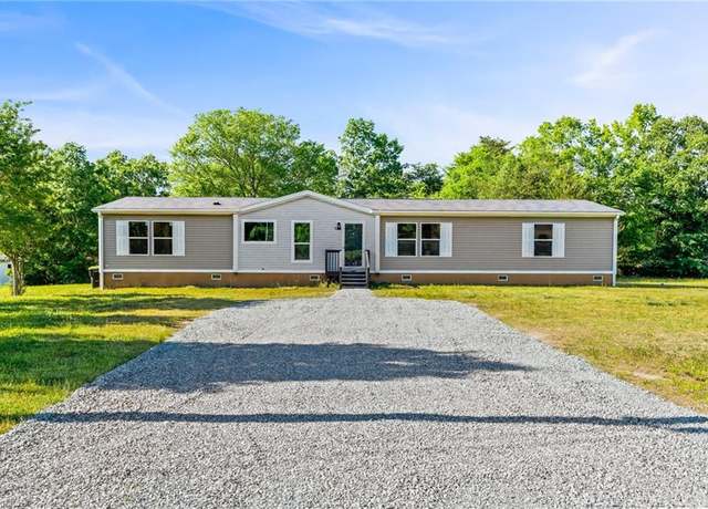 Property at 1220 Violet Ct, Burlington, NC 27217, 4 beds, 2 baths