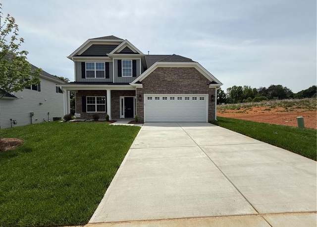 Property at 1633 Birtwick Park St #38, Kernersville, NC 27284, 4 beds, 2.5 baths