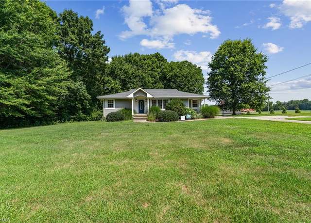Property at 1625 Grooms Rd, Reidsville, NC 27320, 3 beds, 2.5 baths