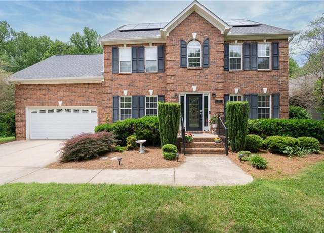 Property at 701 Barrocliff Rd, Clemmons, NC 27012, 4 beds, 2.5 baths