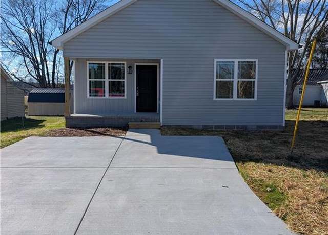 Property at 1001 Thomason St, Lexington, NC 27292, 2 beds, 1 bath