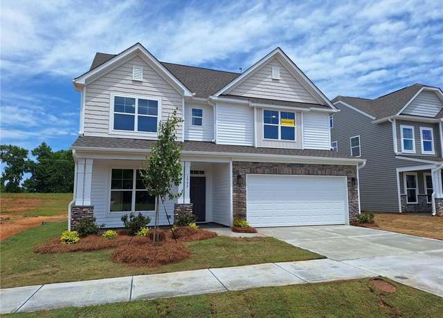 Property at 1992 Abbotts Vista Dr, Kernersville, NC 27284, 5 beds, 4 baths