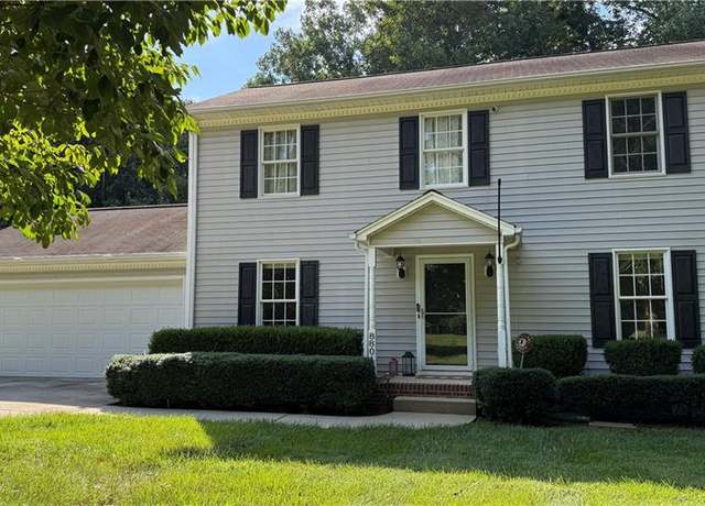 Property at 8801 Circle Dr, Rural Hall, NC 27045, 3 beds, 2.5 baths