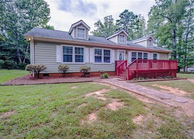 Property at 2320 Colerain Creek Dr, Winston-salem, NC 27106, 3 beds, 2 baths