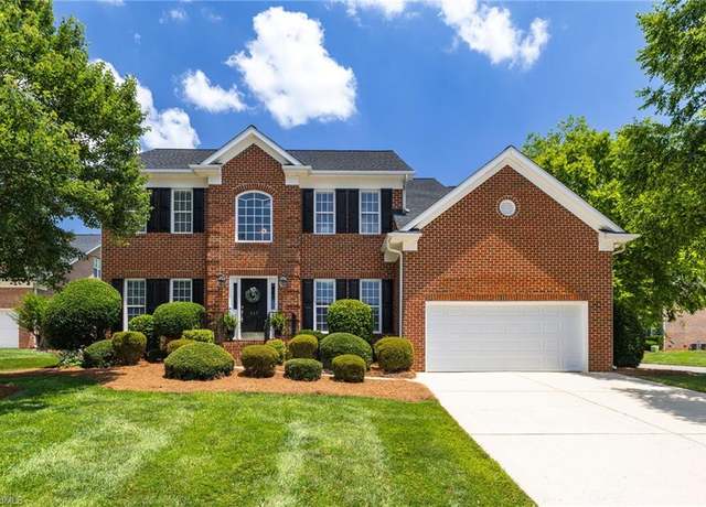 Property at 217 Oakmont Park Ct, Kernersville, NC 27284, 4 beds, 2.5 baths