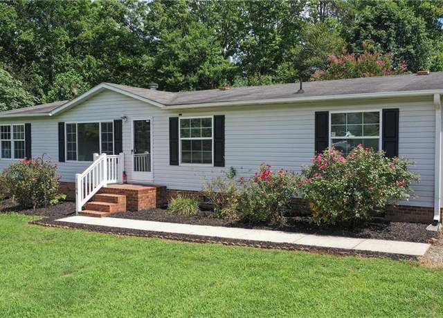 Property at 1164 Westmoreland Farm Rd, King, NC 27021, 3 beds, 2 baths