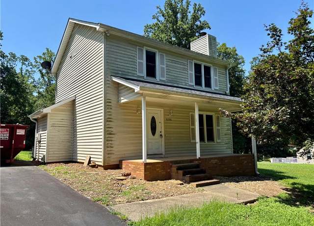 Property at 5226 Shaddowfax Dr, Kernersville, NC 27284, 3 beds, 1.5 baths