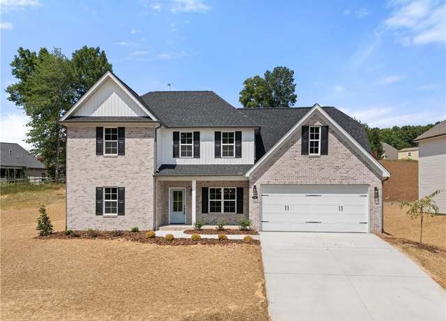 Property at 6941 Orchard Path Dr, Clemmons, NC 27012, 4 beds, 3.5 baths
