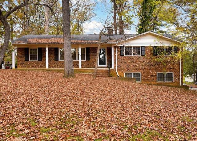 Property at 1526 Ann Arbor Ct, High Point, NC 27265, 3 beds, 2 baths