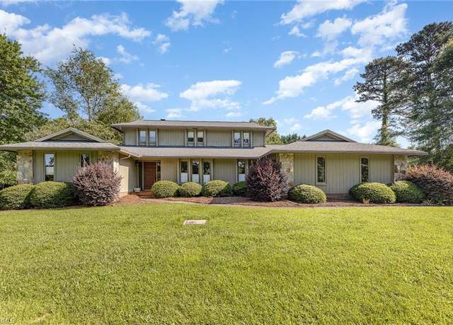 Property at 4680 Sherborne Dr, Pfafftown, NC 27040, 3 beds, 2.5 baths