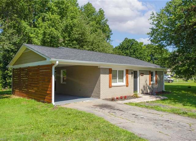 Property at 1500 Ballymena Dr, Reidsville, NC 27320, 3 beds, 1.5 baths