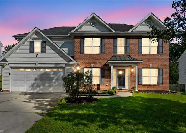 Property at 5720 Election Oak Dr, High Point, NC 27265, 5 beds, 3 baths