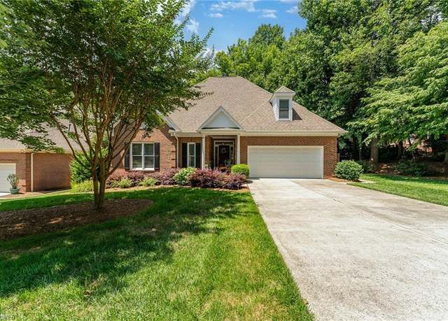 Property at 4002 Hobbs Rd, Greensboro, NC 27410, 3 beds, 2.5 baths