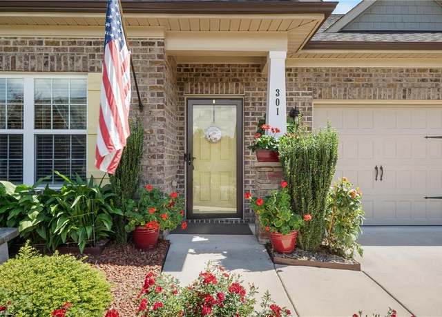 Property at 301 Overlook Trl, Clemmons, NC 27012, 3 beds, 3 baths