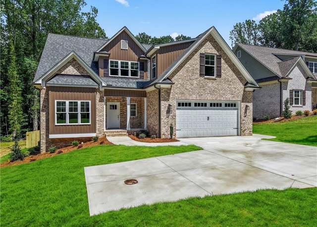 Property at 557 Alpine Rd, Winston-salem, NC 27104, 5 beds, 4.5 baths