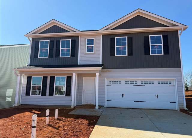 Property at 5320 Spicewood Lake Ln, Winston-salem, NC 27106, 6 beds, 3.5 baths